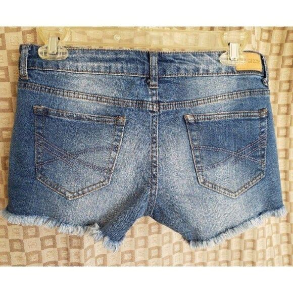 Women's Distressed Jean Shorty Short Frayed Size 4 - Picture 7 of 9
